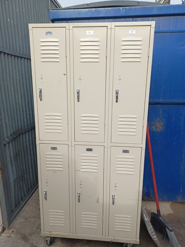 Rolling metal door school - rolling,